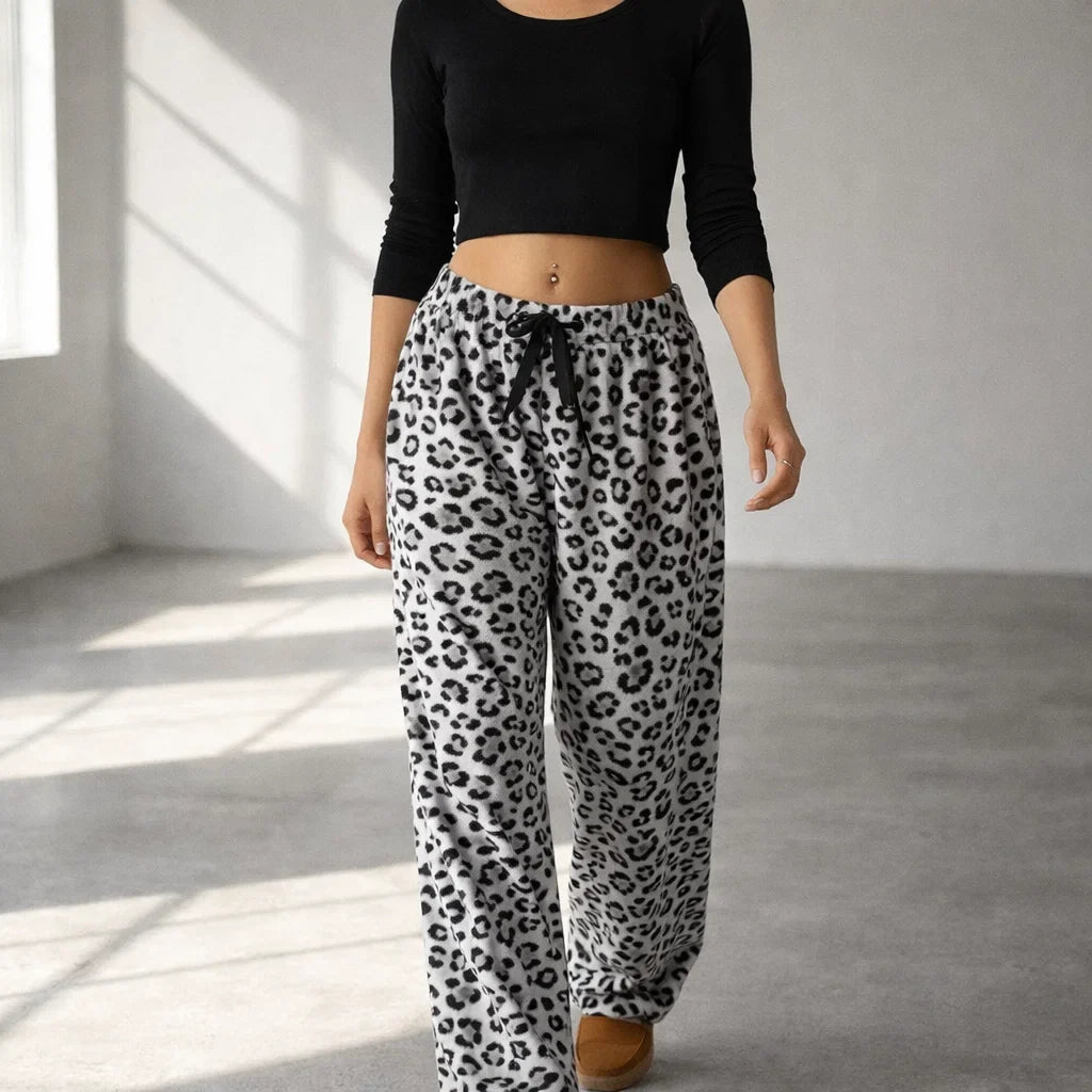 Luma Wild Lounge Sweatpants - Comfortable Athletic Wear