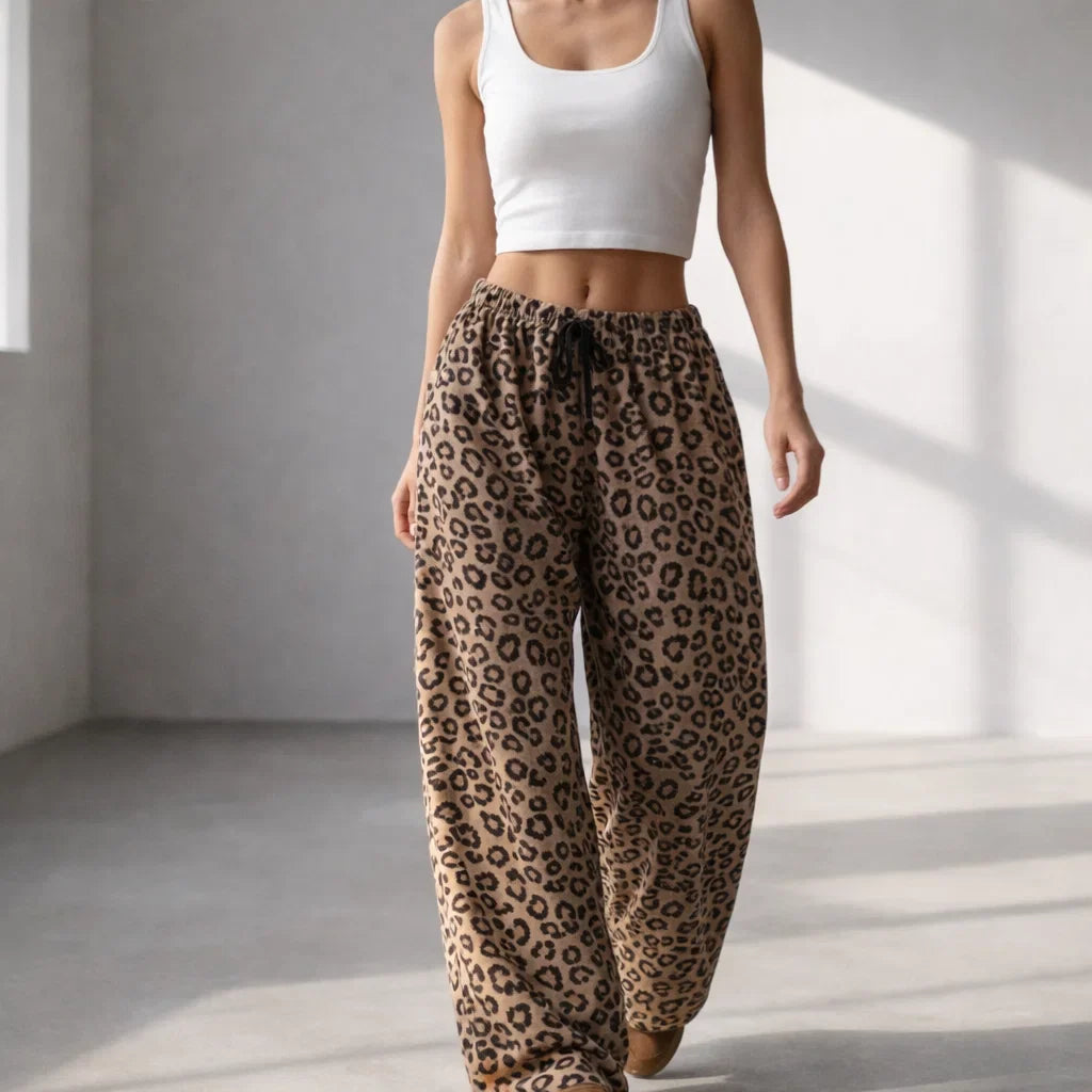 Luma Wild Lounge Sweatpants - Comfortable Athletic Wear