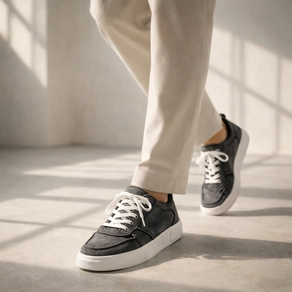 Destone Classic Low-Top Sneakers for Men and Women